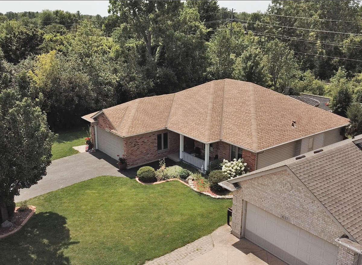 House For Sale - 639 Secretariate Drive, Corunna, ON