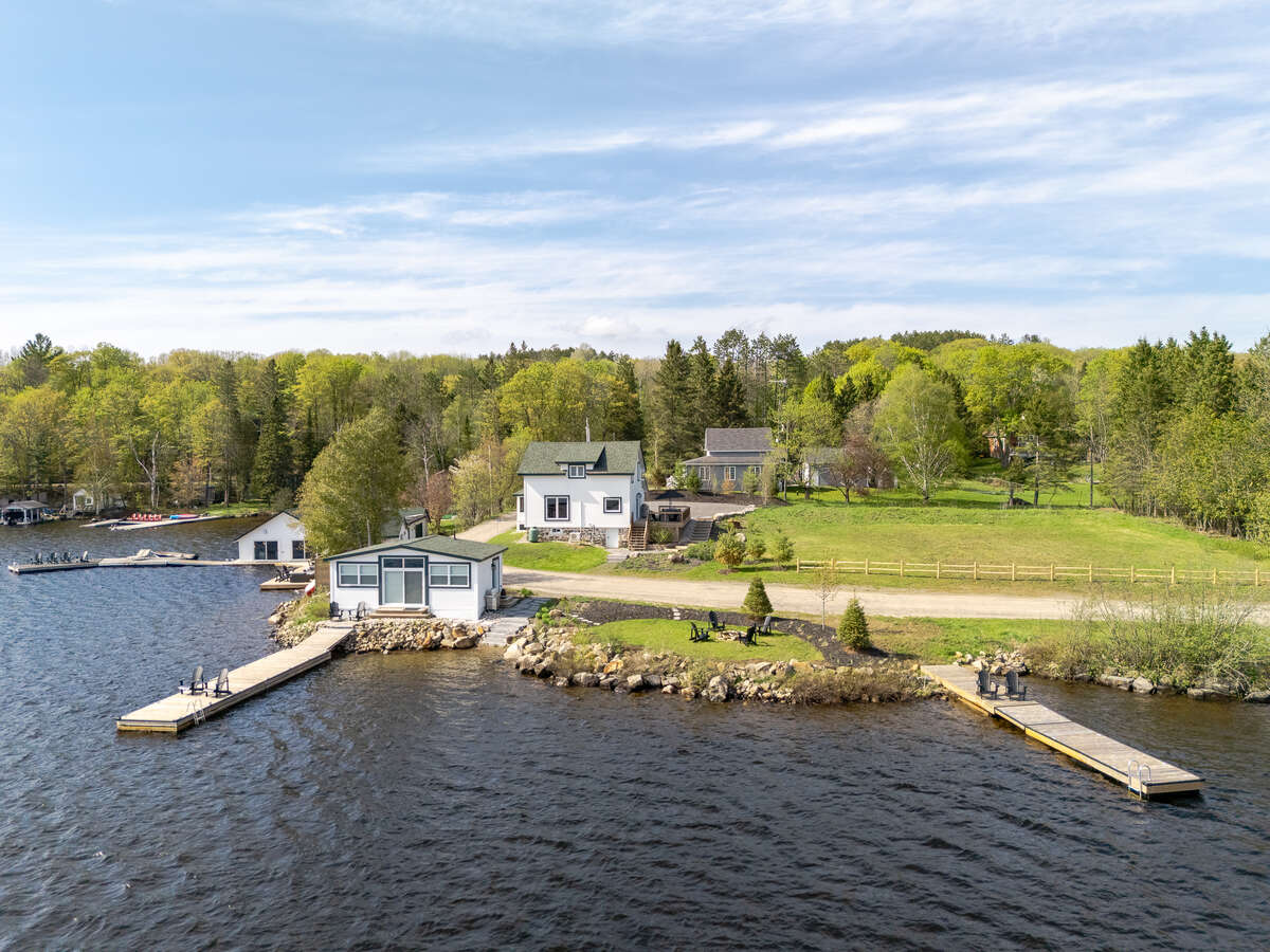 Waterfront Property For Sale - 1021 Marina Rd., Huntsville, ON