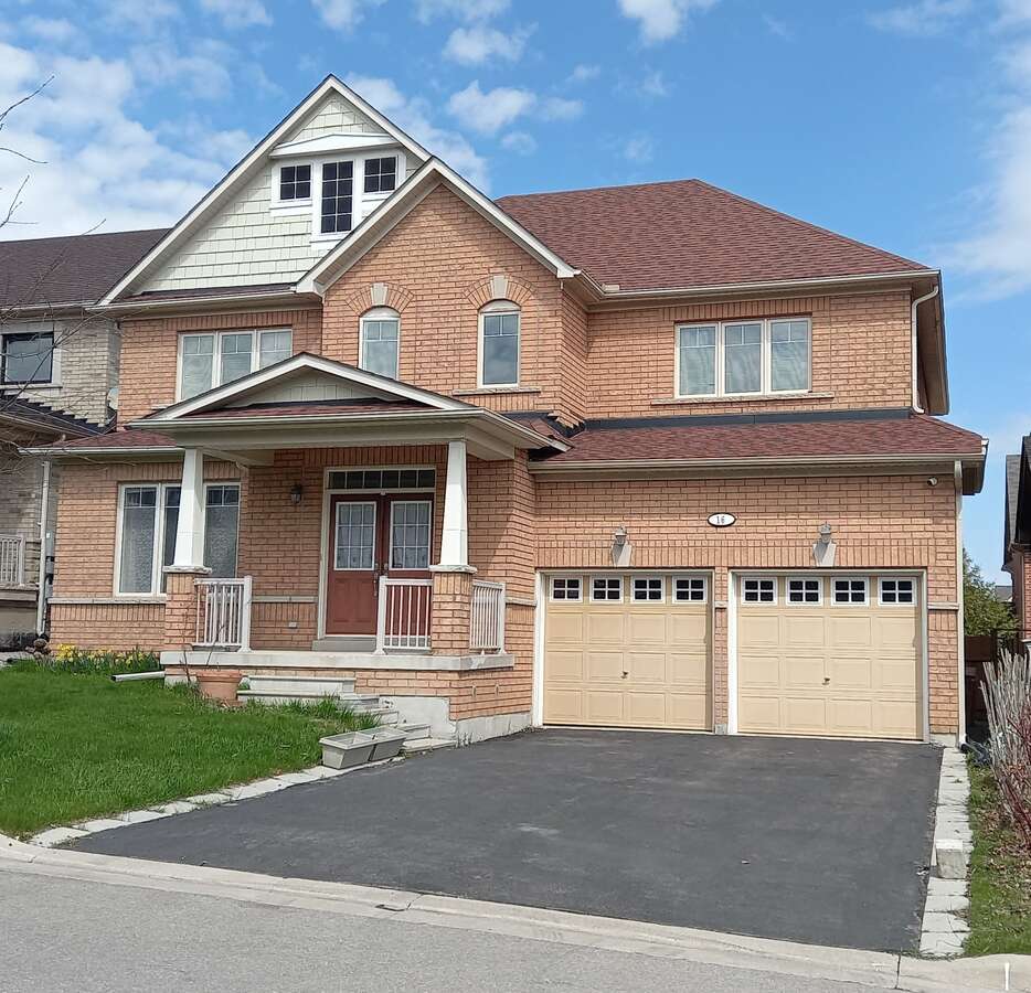 House For Sale - 16 Grovewood St, Richmond Hill, ON
