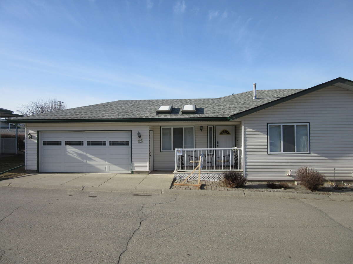 Half Duplex For Sale - #15, 2375 1st St S, Cranbrook, BC
