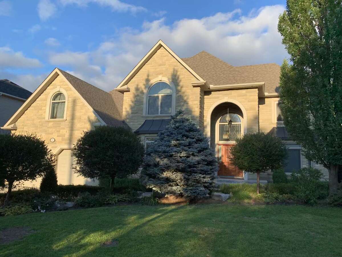 House For Sale - 785 Clarence Street, Woodbridge, ON