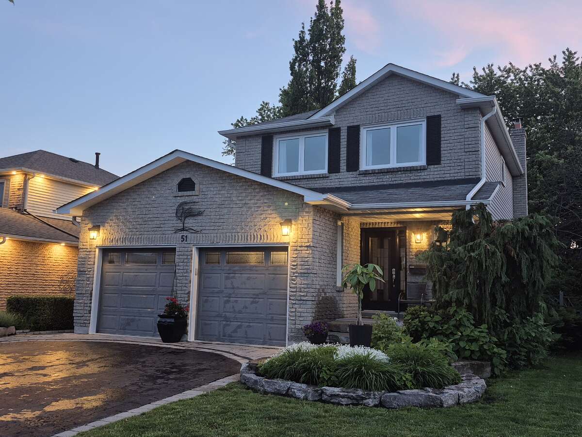 House For Sale - 51 Lyndale Crescent, Courtice, ON