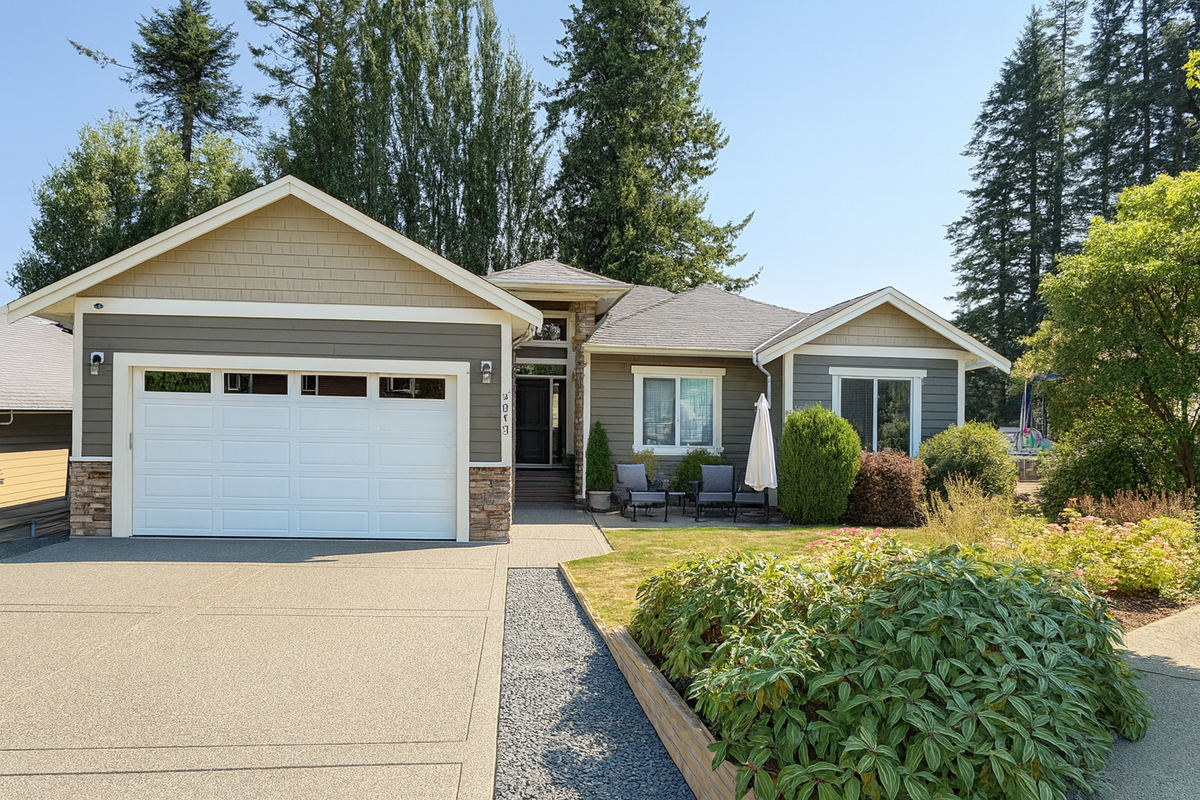 House For Sale - 2913 Pacific View Terrace, Campbell River, BC