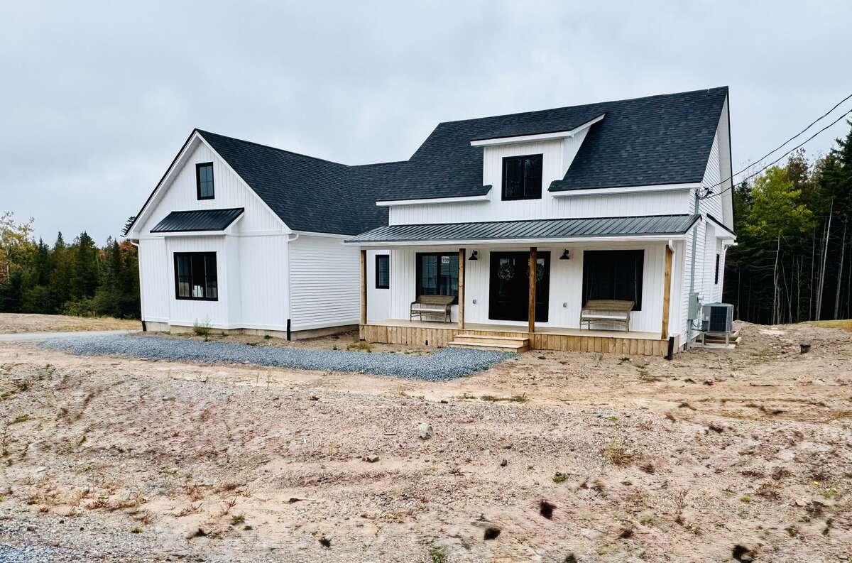 House For Sale - 156 Montana Drive, Quispamsis, NB