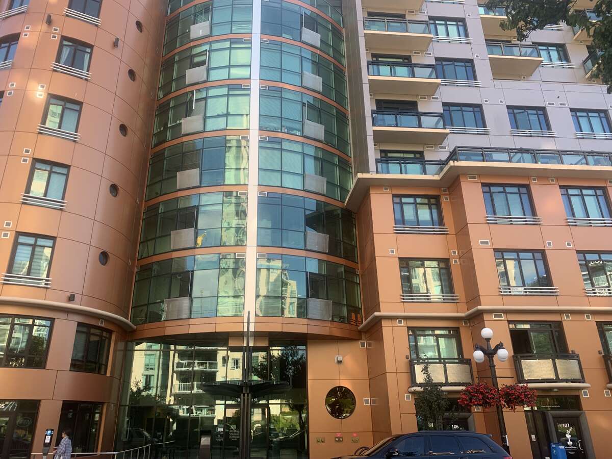 Condo For Sale - #605, 1029 View St., Victoria, BC