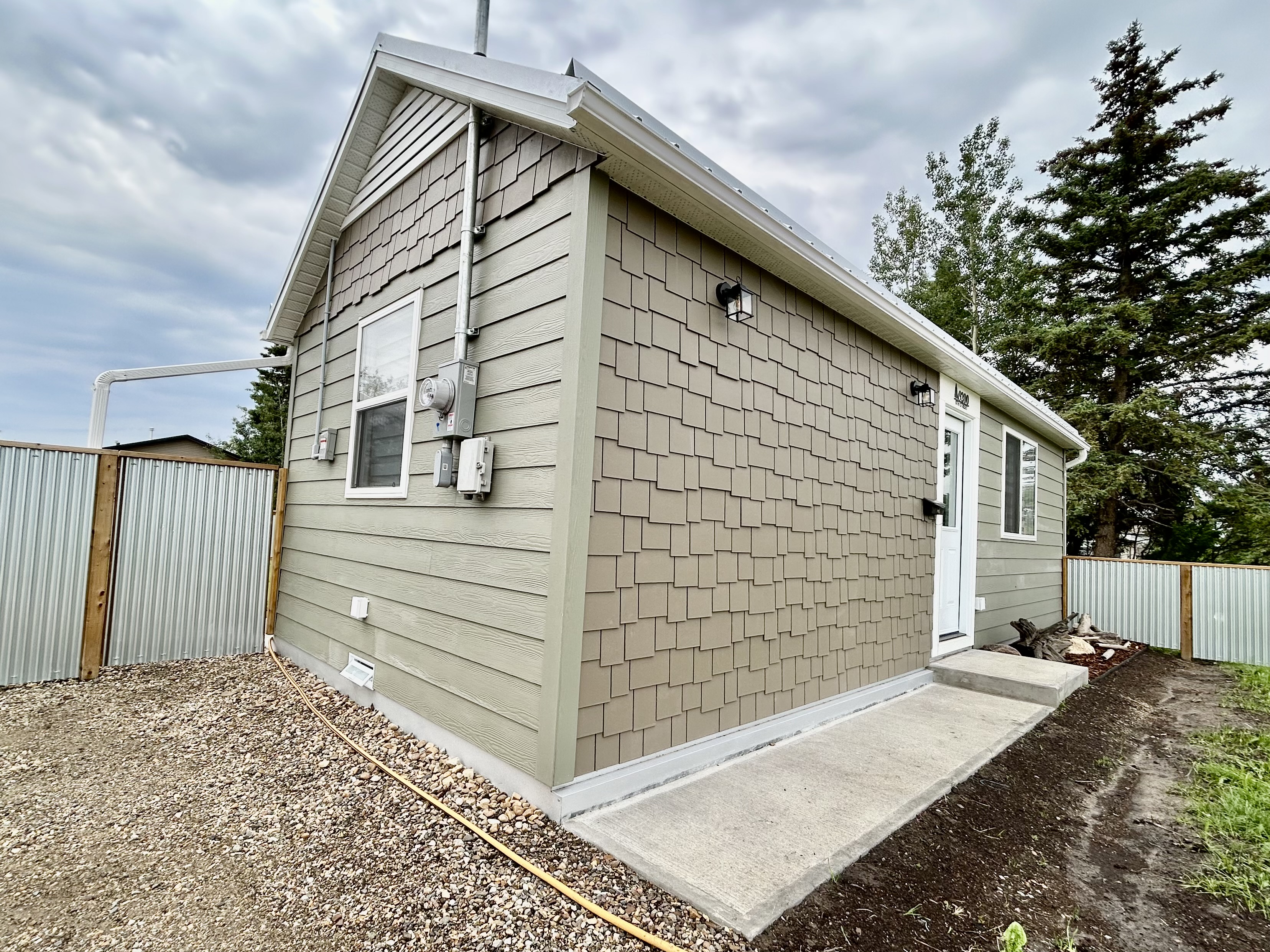 House For Sale - 9200 8 Street, Dawson Creek, BC