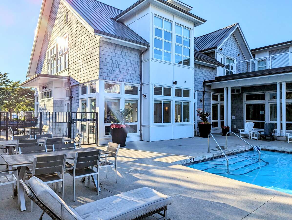 Townhouse For Sale - #59, 5550 Admiral Way, Delta, BC