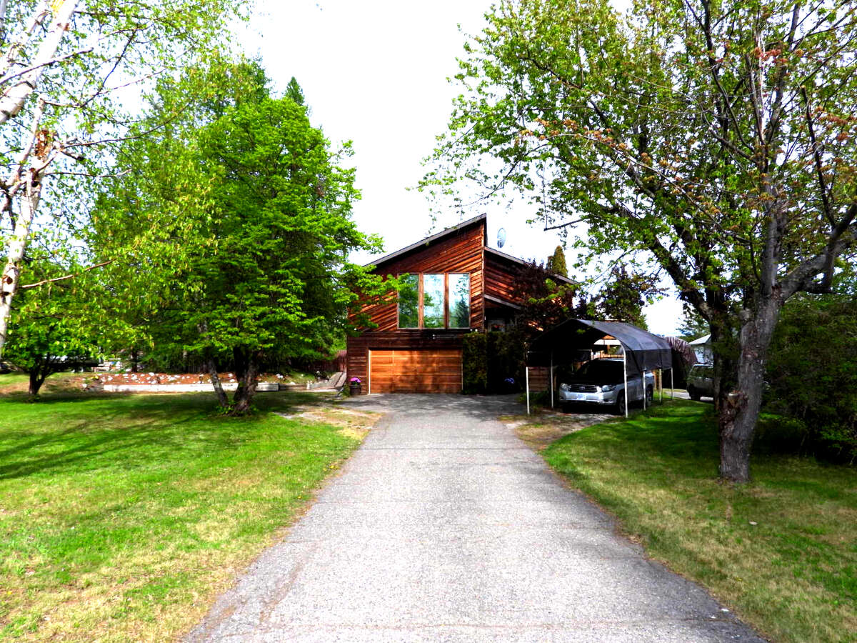 House For Sale - 3696 Rosia Rd., Prince George, BC