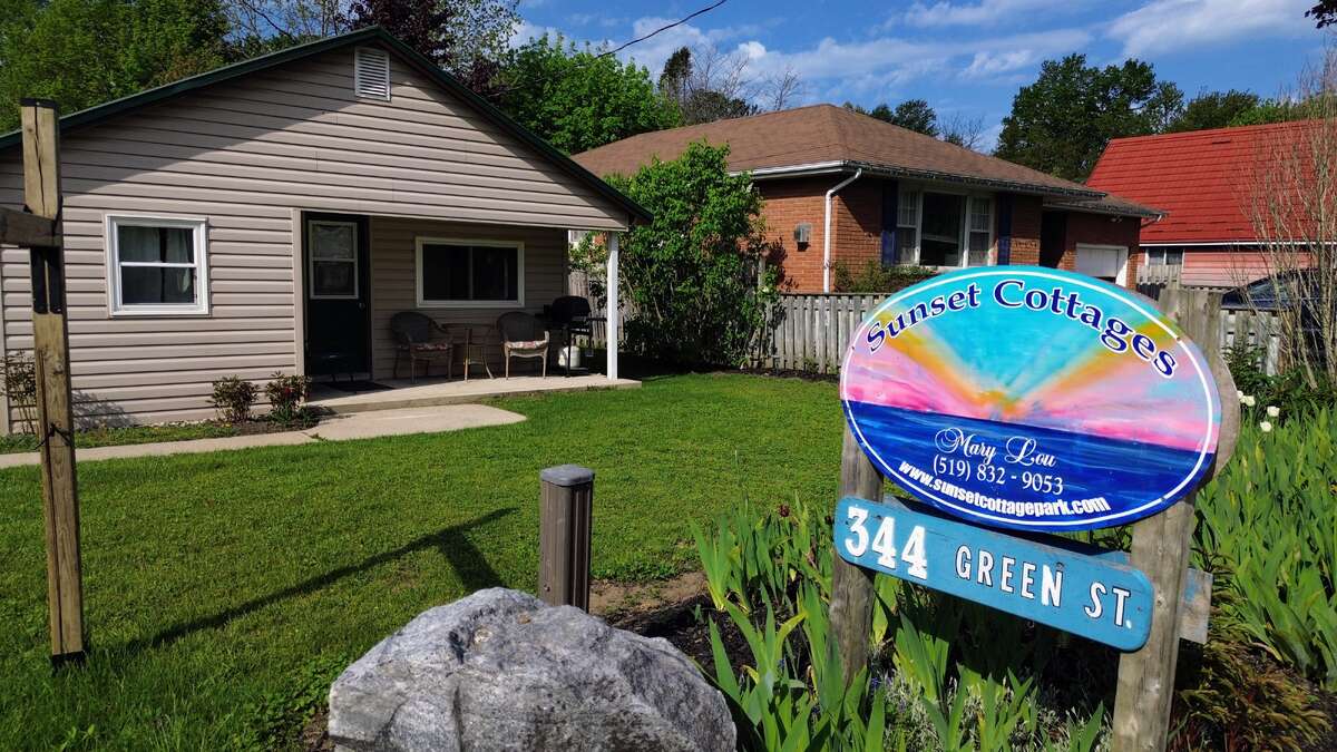 Business with Property For Sale - 356 Green Street, Port Elgin, ON