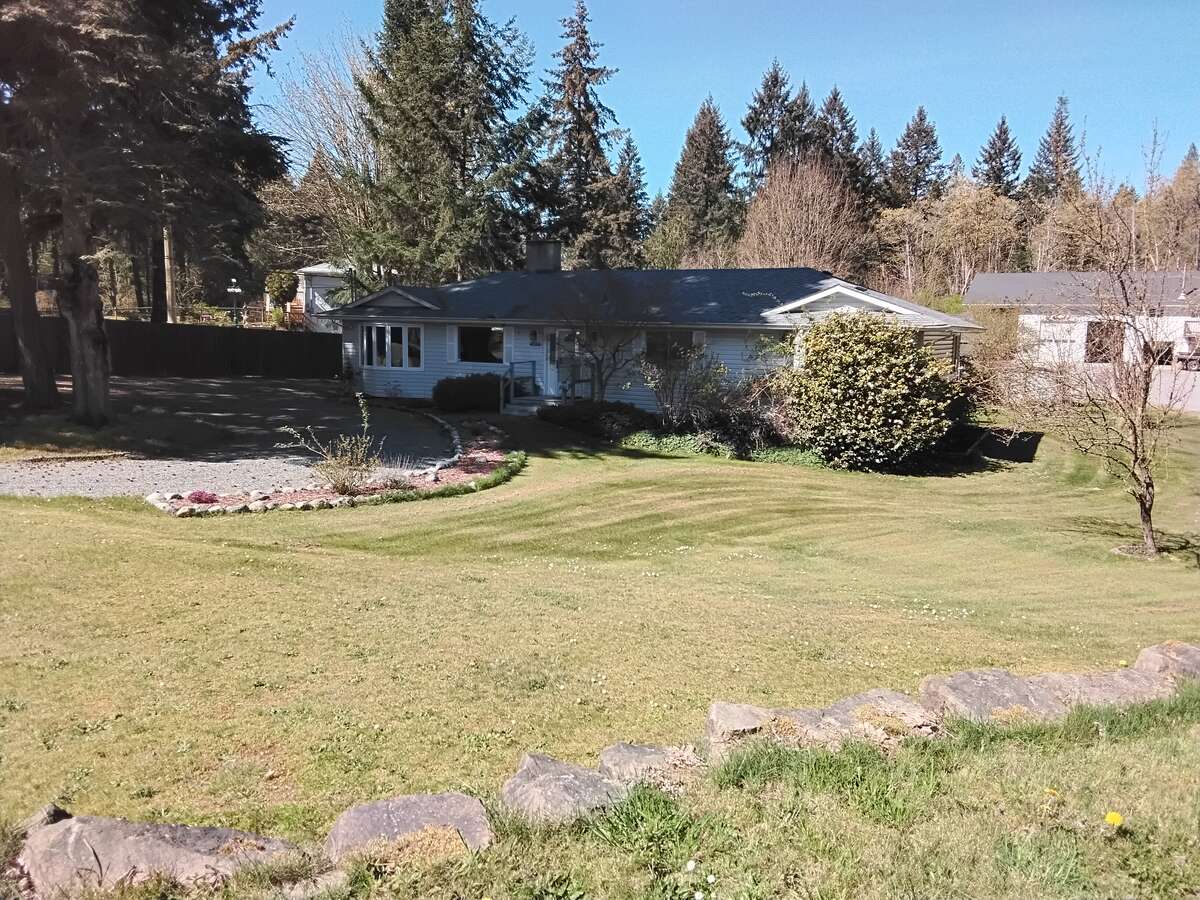 House For Sale - 4759 Yellow Point Road, Ladysmith, BC