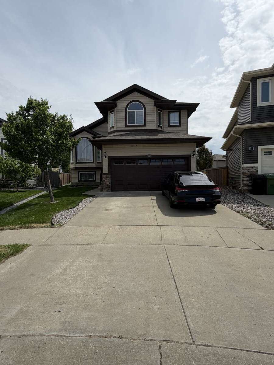 House For Sale - 167 Sonora Crescent, Fort Saskatchewan, AB