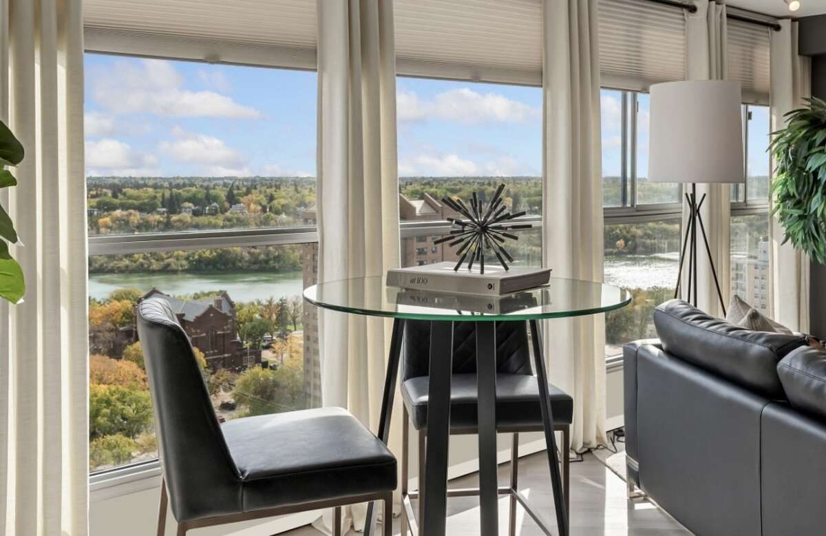Condo For Sale - #2202, 315 5th Ave. N, Saskatoon, SK