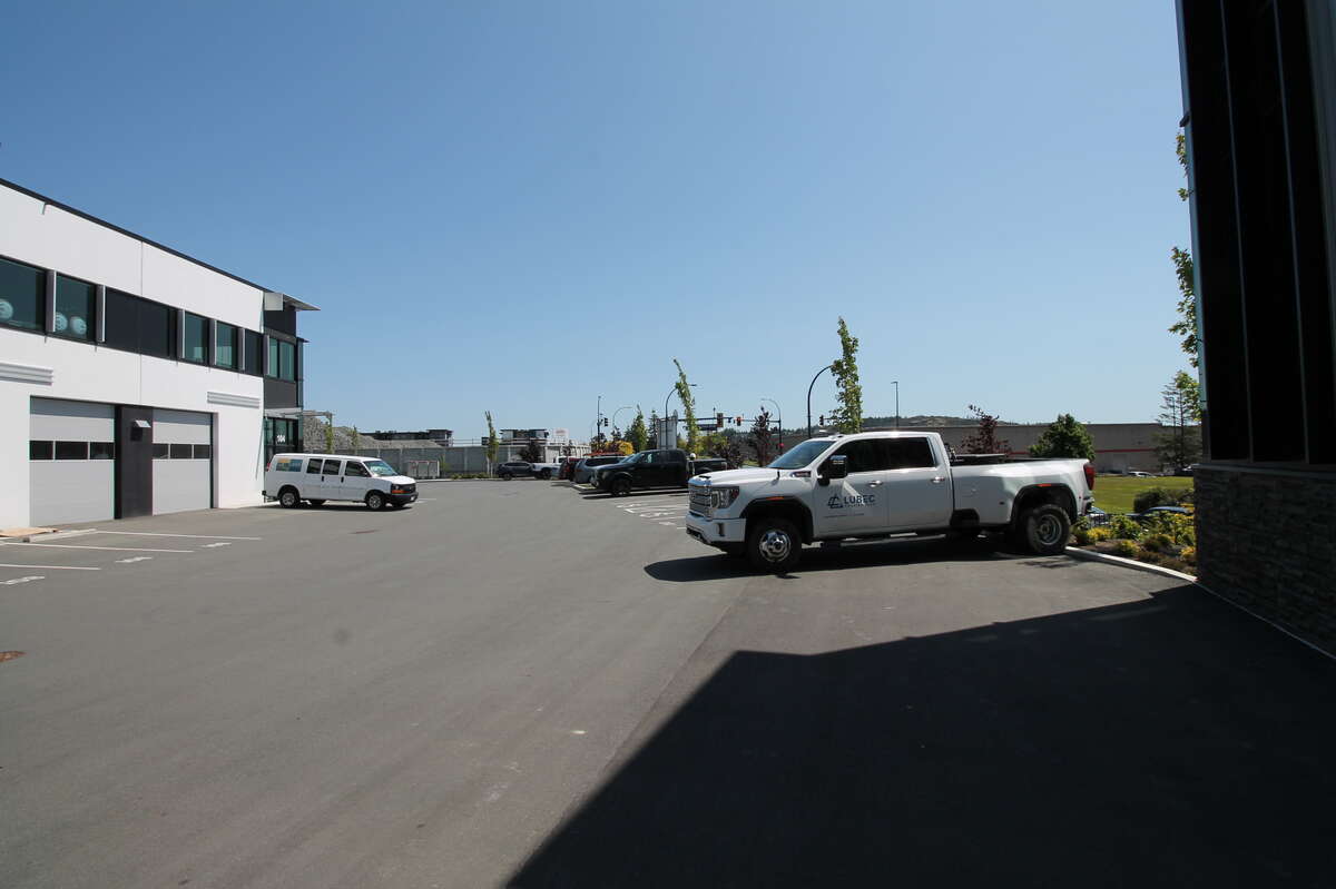 Commercial Space For Lease - #203, 832 McCallum Road, Langford, BC