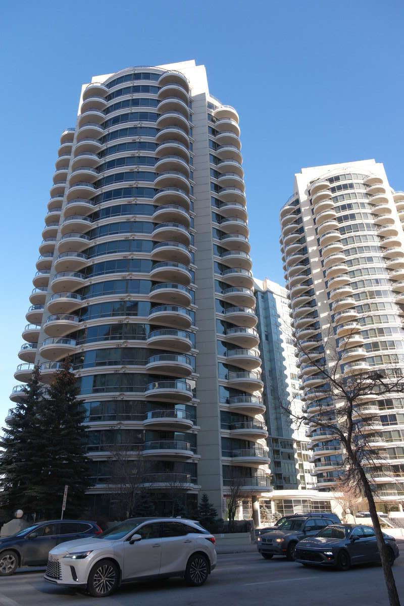 Condo For Sale - #1205, 1088 6 Avenue SW, Calgary, AB