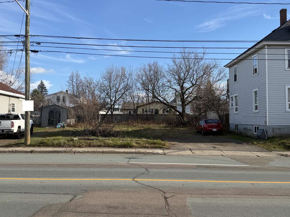 Vacant Land For Sale - 15 Sixth St, Moncton, NB