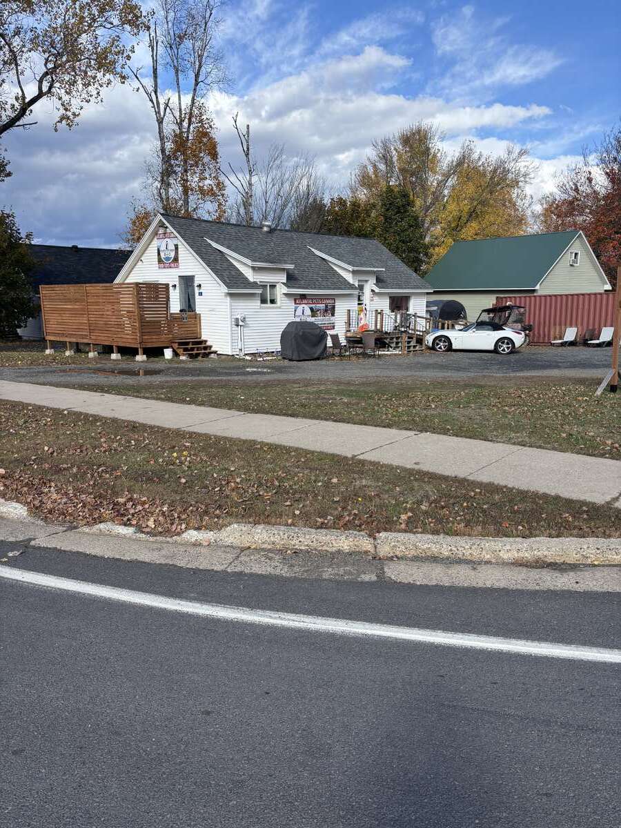 House For Sale - 6 Main St, Minto, NB