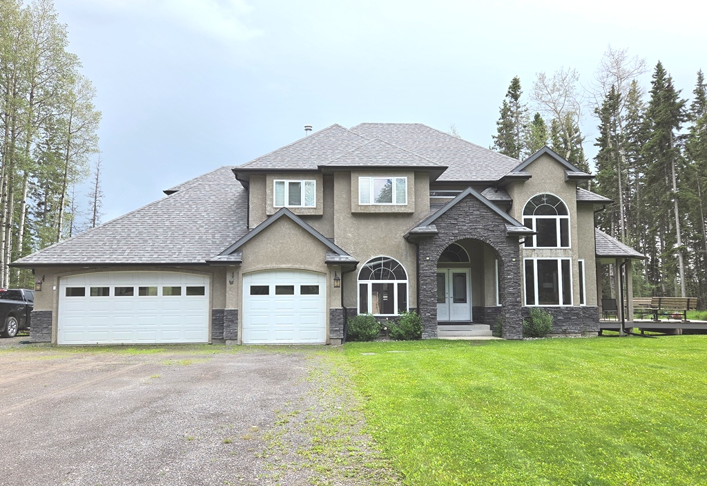 Acreage For Sale - 541 Clearwater Estates Cres., Clearwater County, AB
