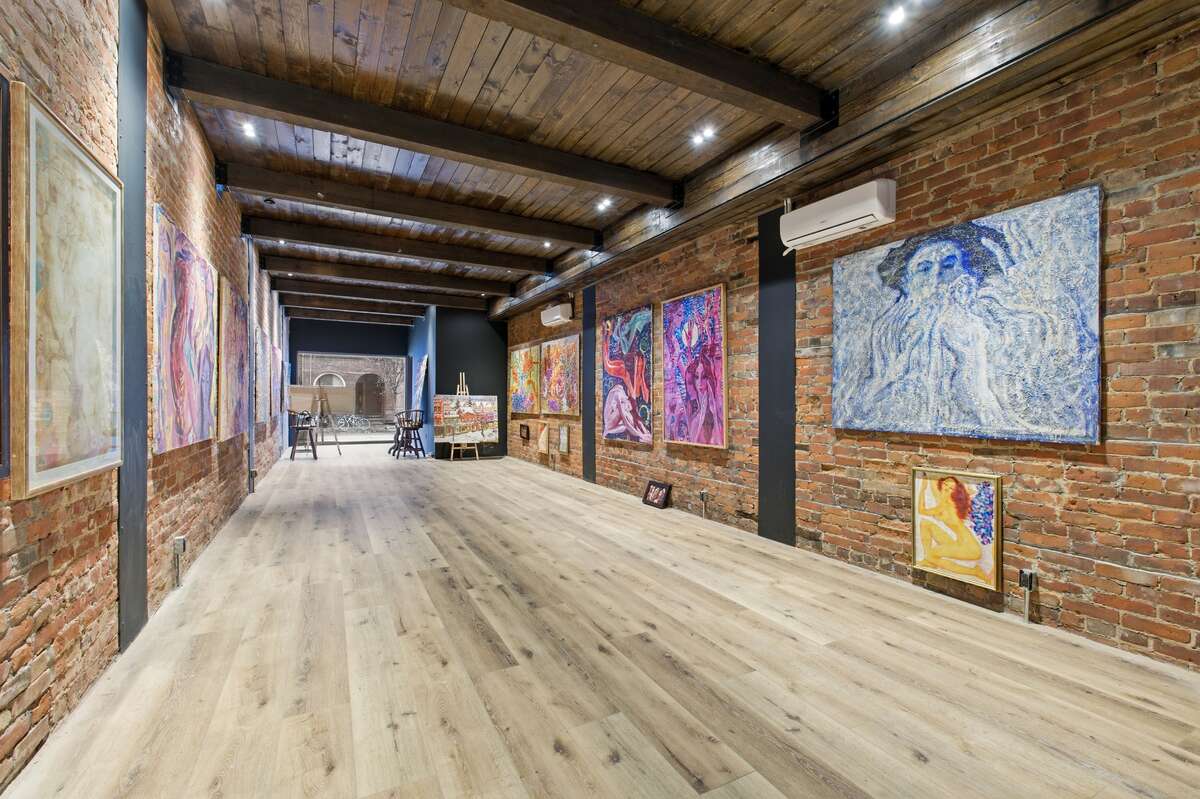 Commercial Space For Lease - 1086 Queen St W, Toronto, ON