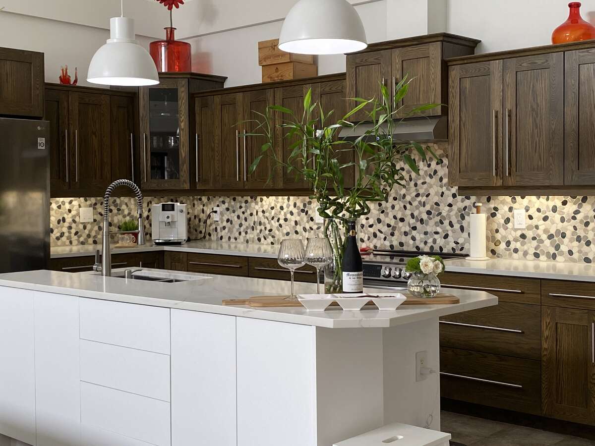 Condo For Sale - #307, 1905 Pandosy Street, Kelowna, BC