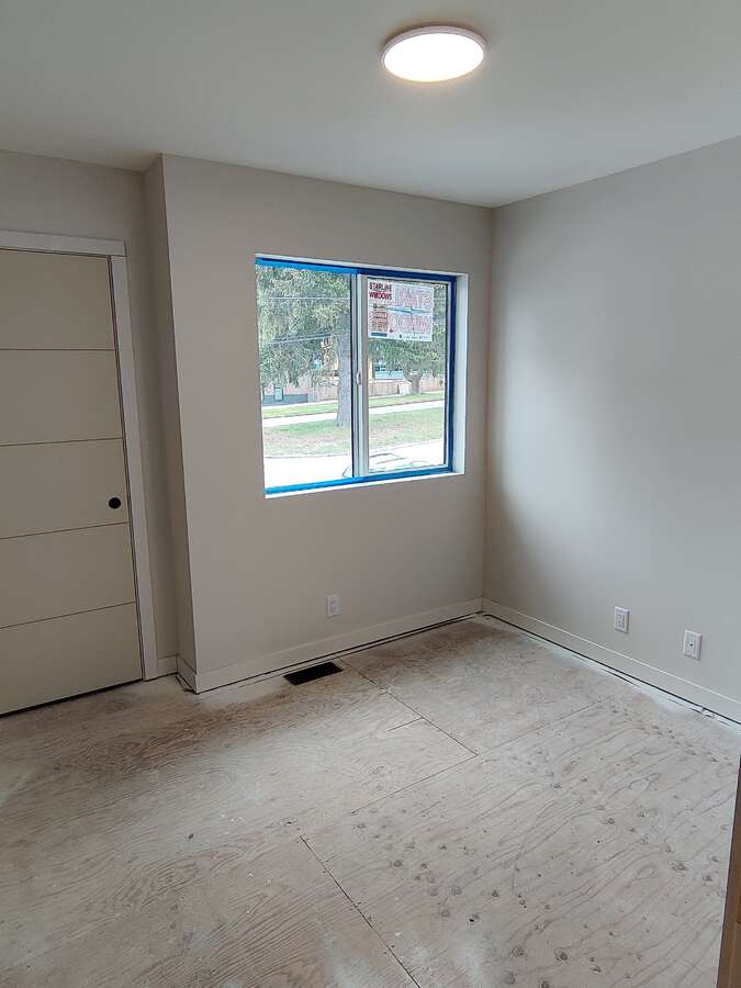 Upper Floor - Bedroom 3