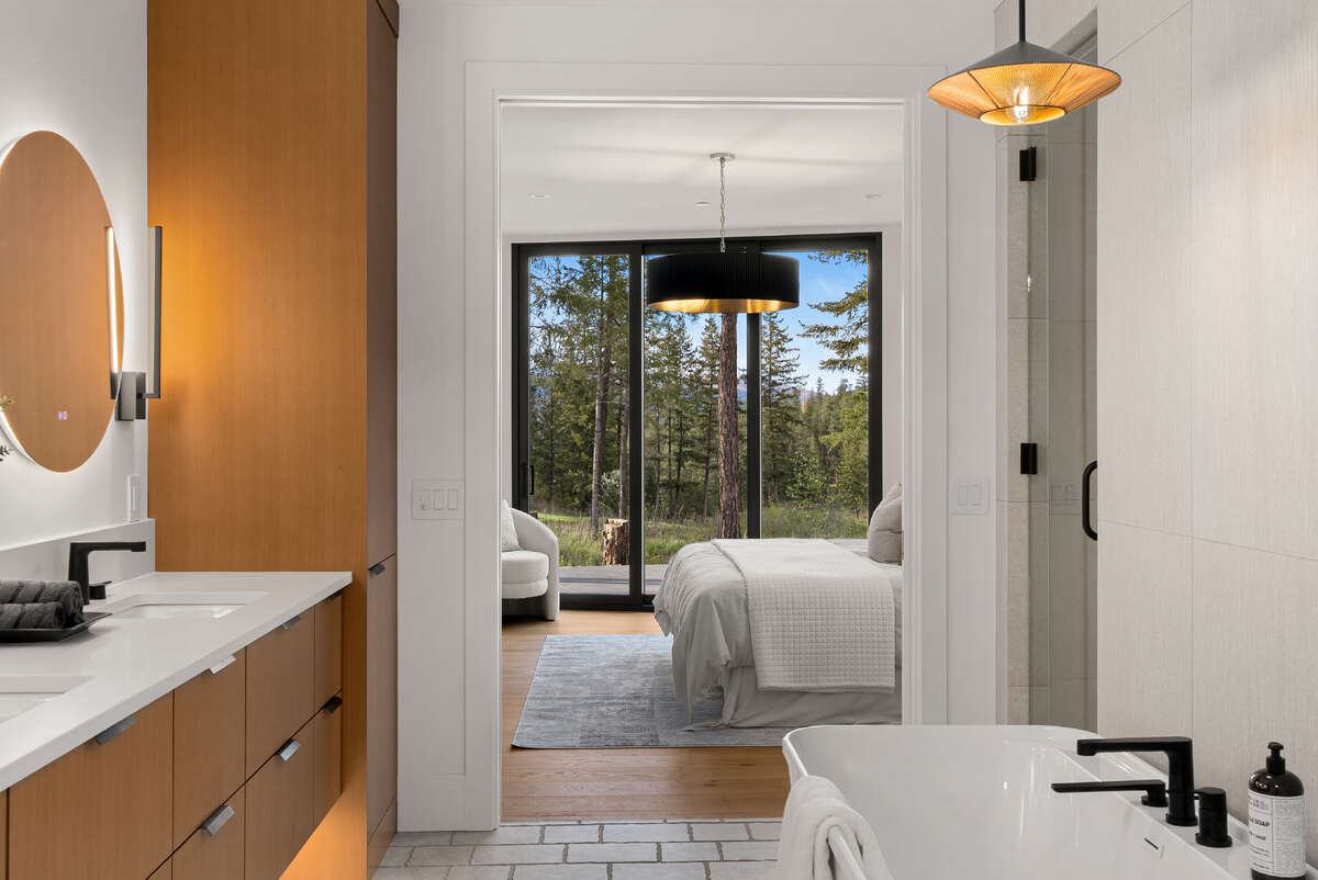 One-Level Luxury Rancher