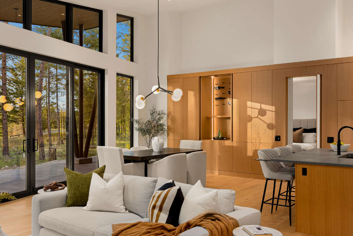 One-Level Luxury Rancher