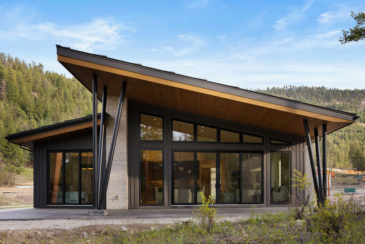 One-Level Luxury Rancher
