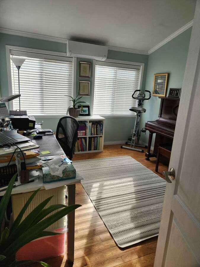 Second bedroom/Office