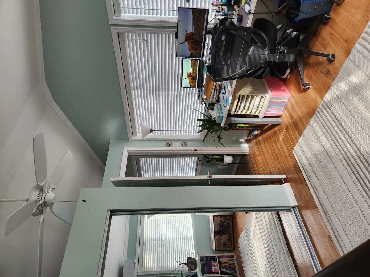 Second bedroom/Office