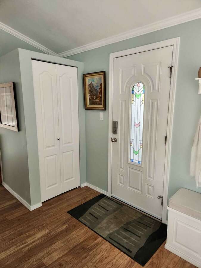 Entry way