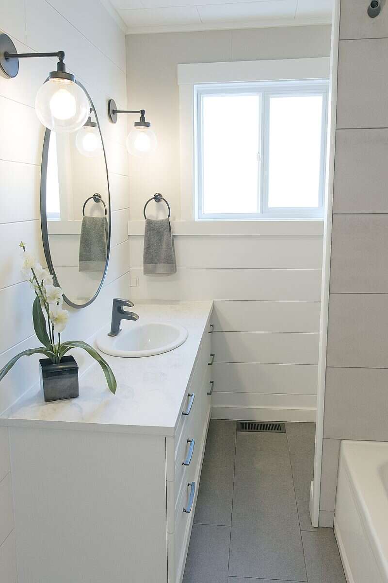 Renovated 5 Bedroom Home in North Castlegar