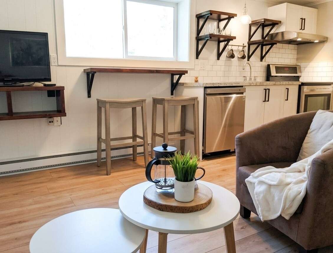 Renovated 5 Bedroom Home in North Castlegar