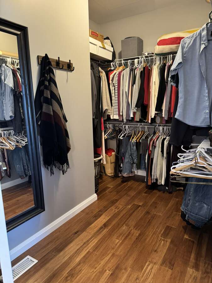 Master BR walk-in closet