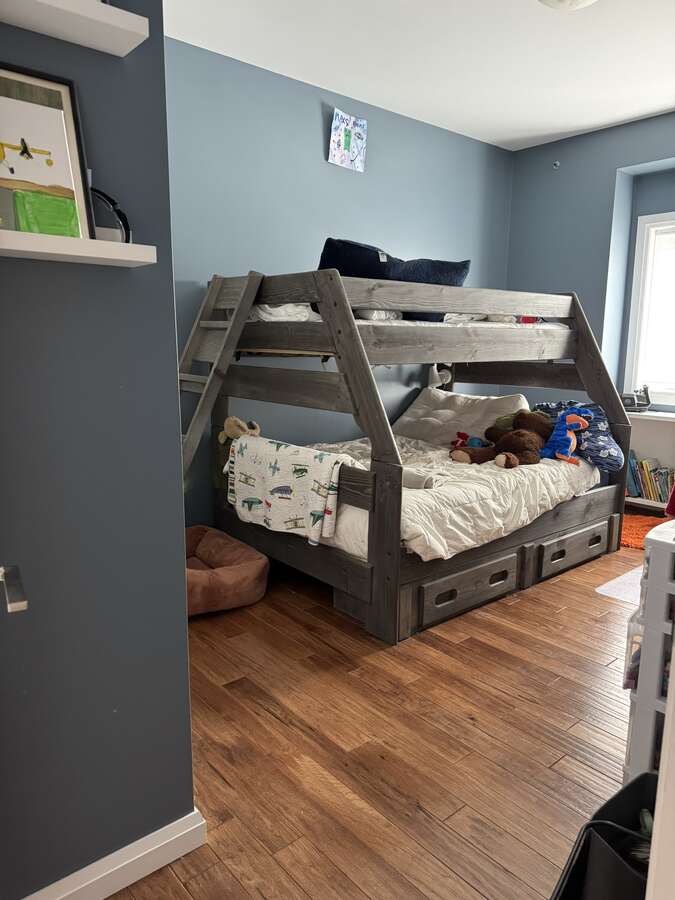 Upstairs bedroom