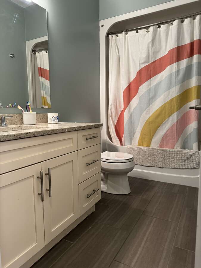 Upstairs 4 pc bath