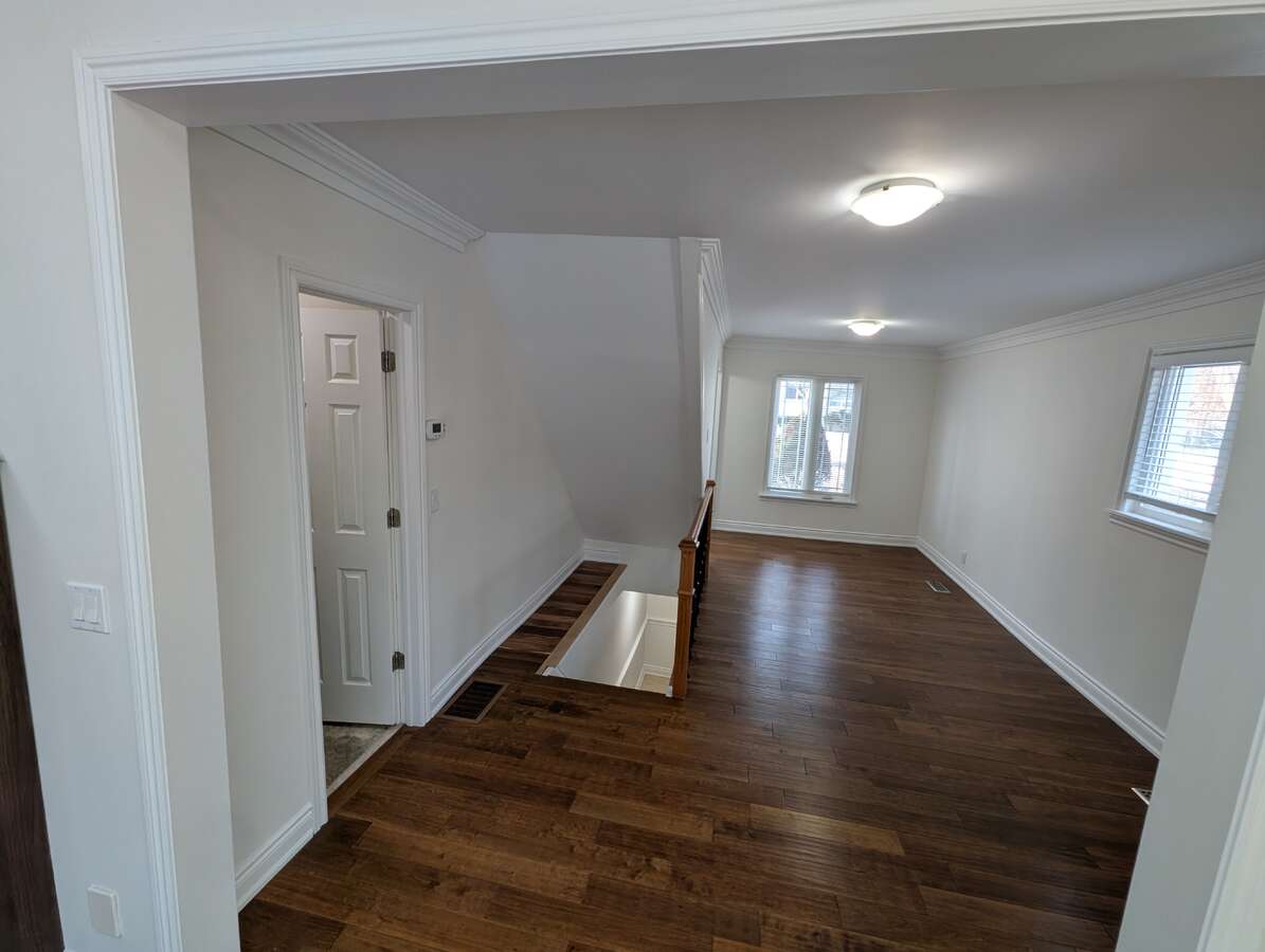 Living Room - Facing Front Window