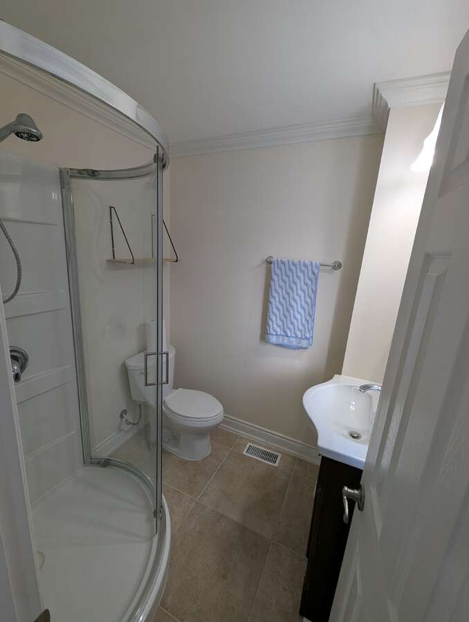 Upstairs 3pc Bathroom