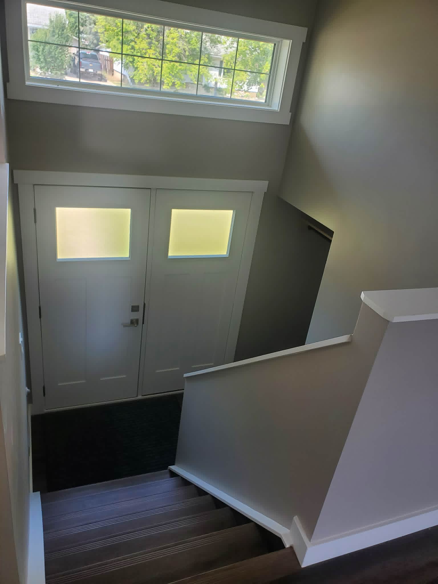 Renovated 4 b/r split level home w Separate Suite