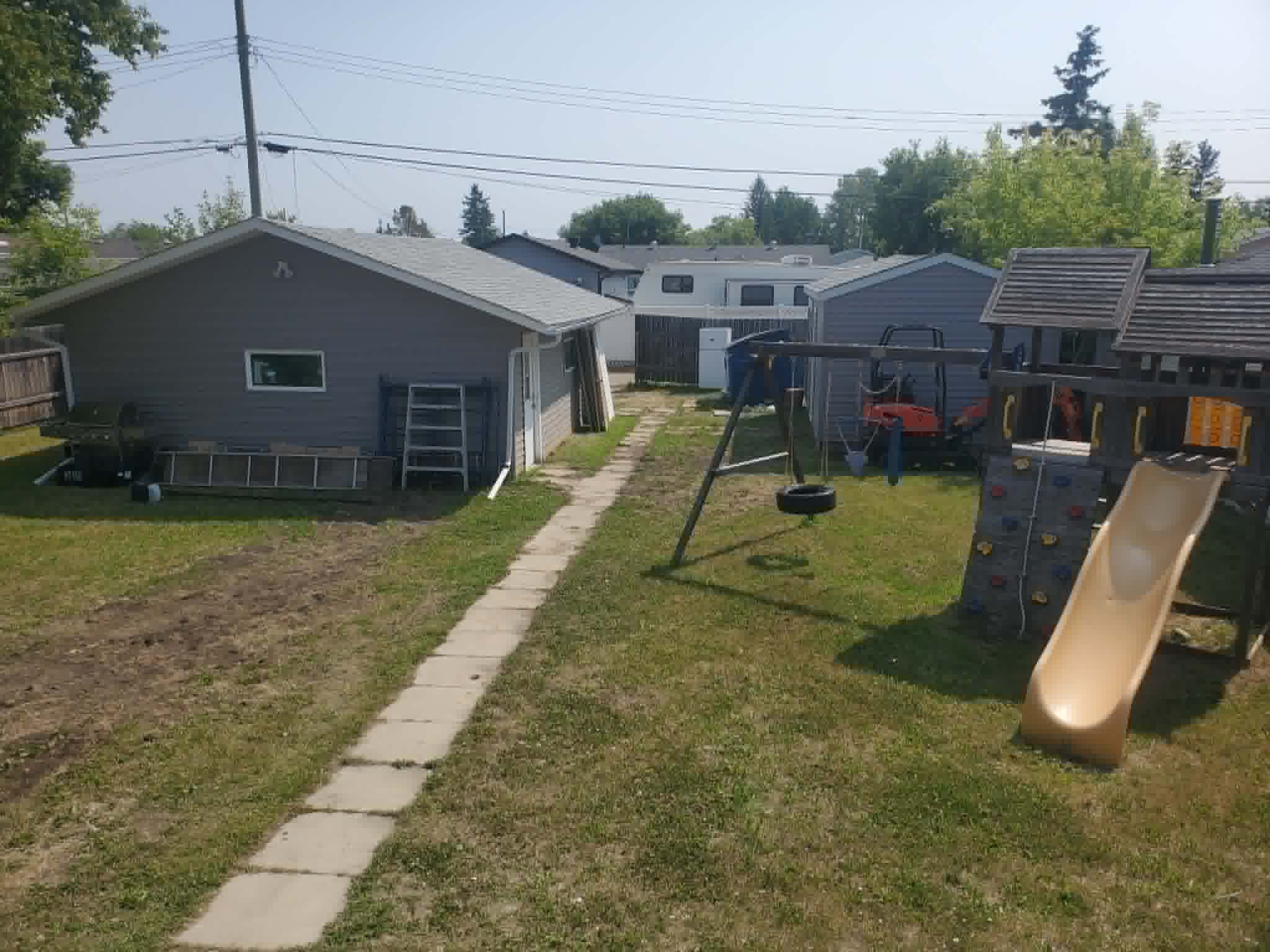 Renovated 4 b/r split level home w Separate Suite