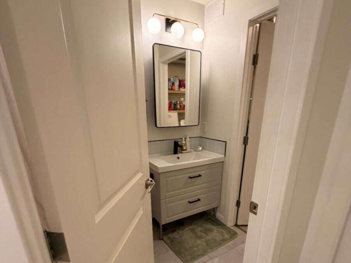 2 Bedroom 1 Bath Condo in South Pointe 