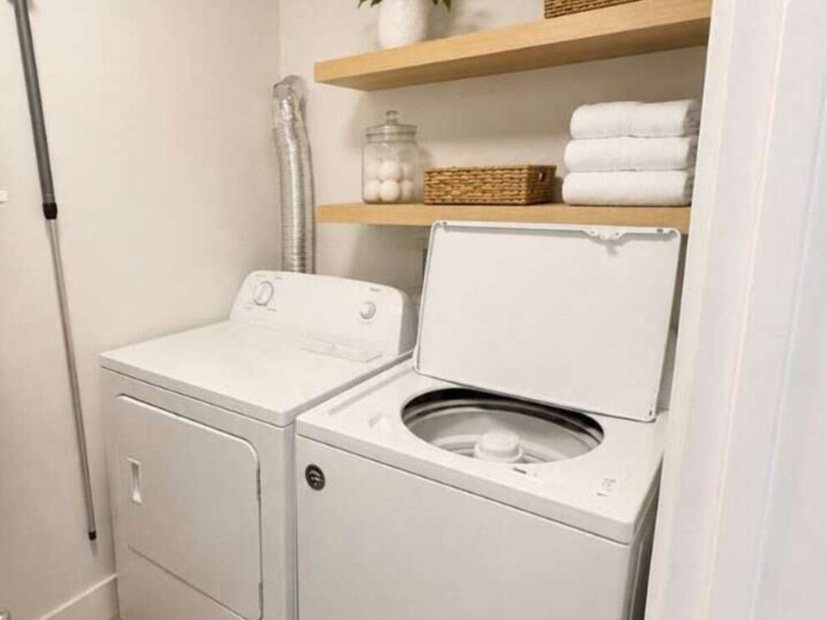 2 Bedroom 1 Bath Condo in South Pointe 