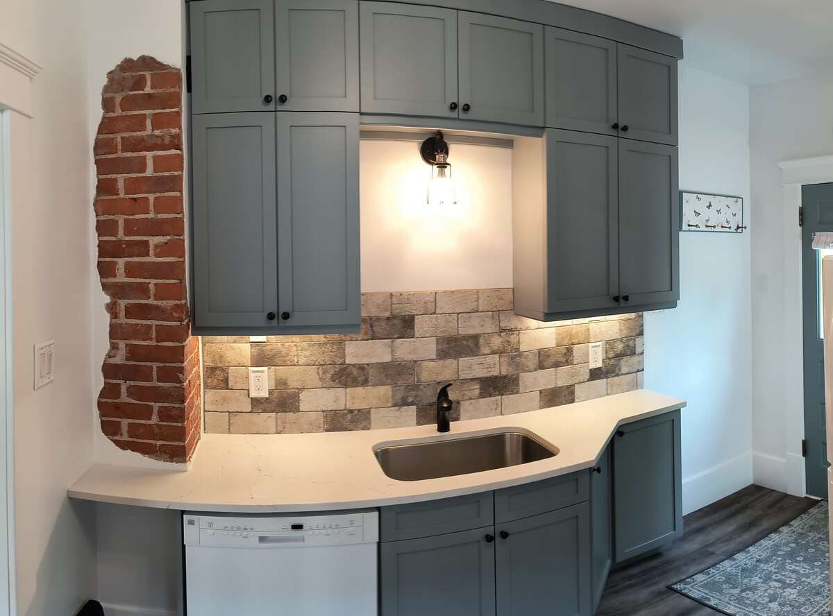 Move-in-ready Bungalow in the Heart of Sarnia
