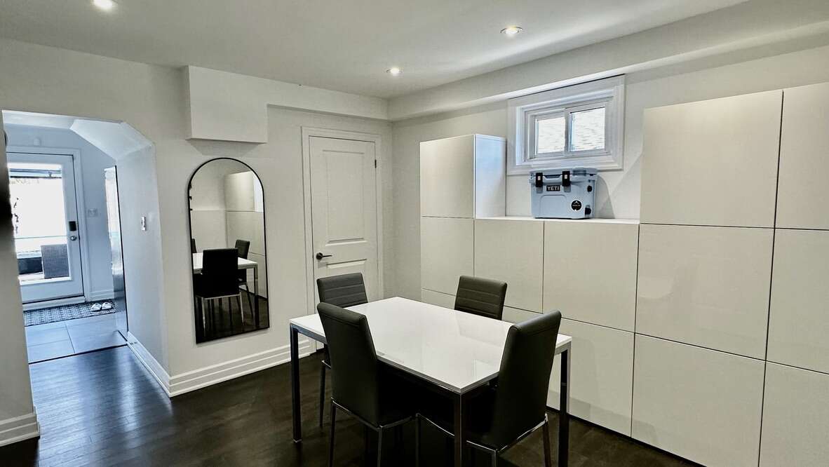 Built-in wall storage unit INCLUDED!