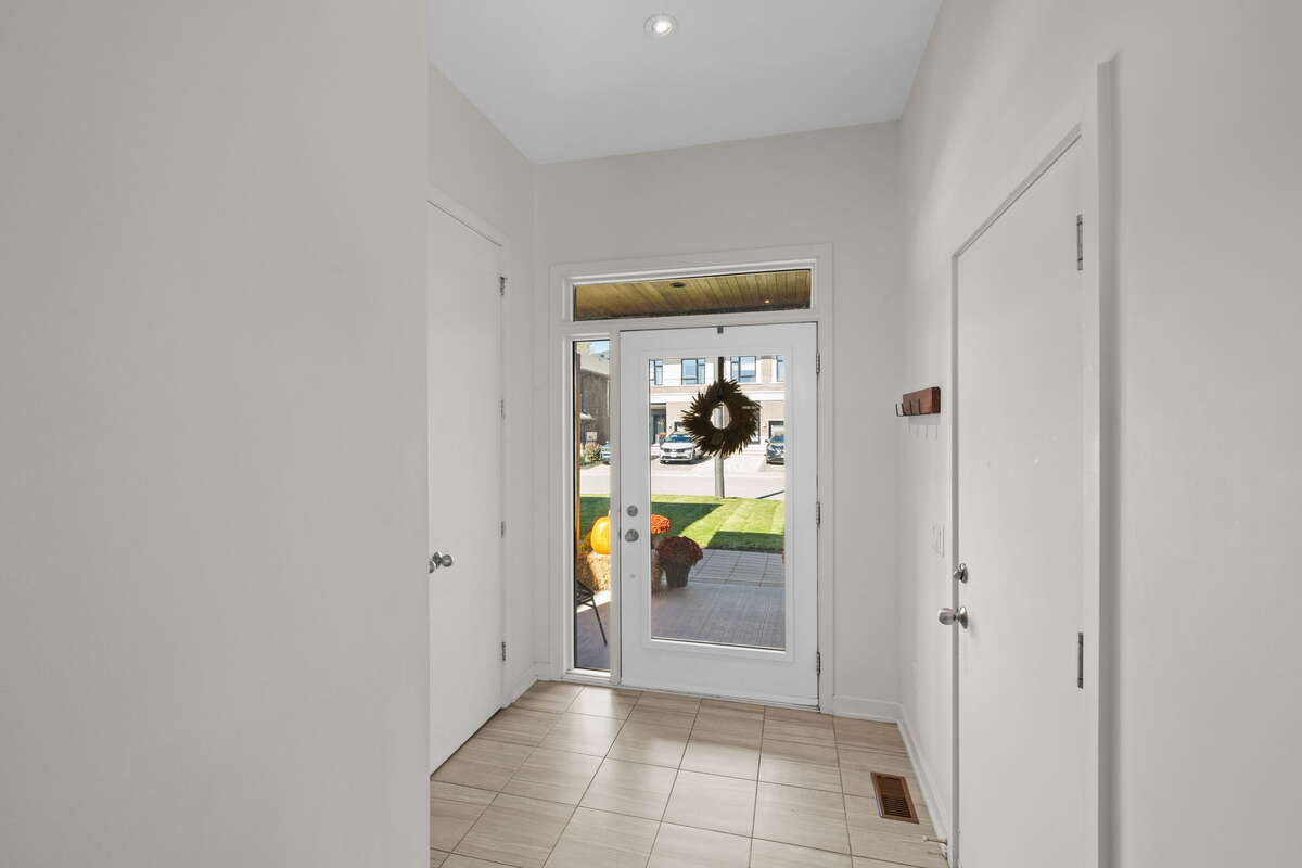 Beautifully Upgraded 4-Bedroom Home!