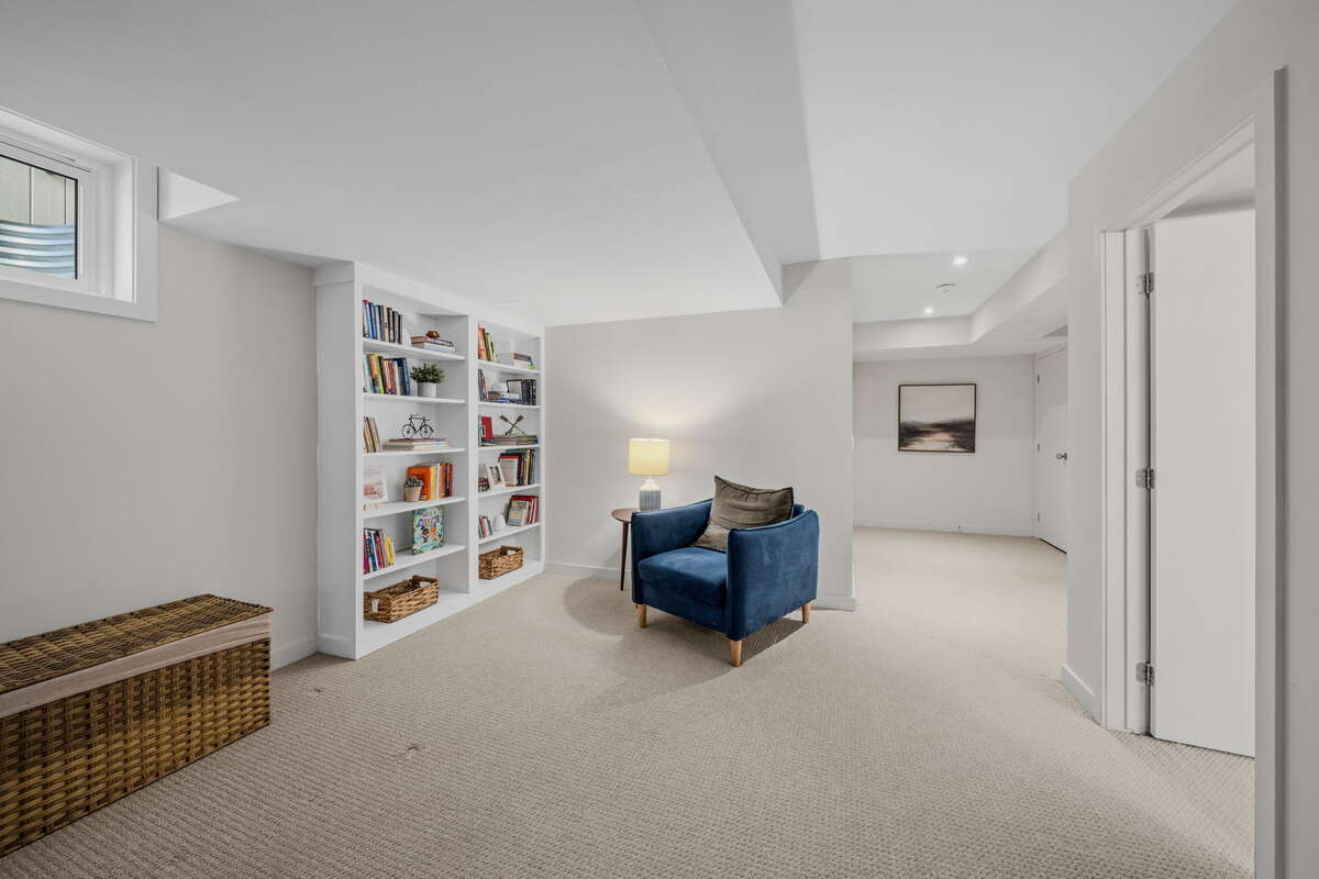 Beautifully Upgraded 4-Bedroom Home!