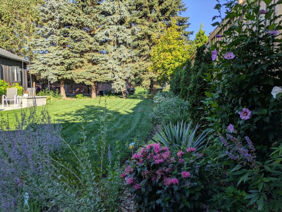 Bright, modern design, 3 bedroom bungalow 