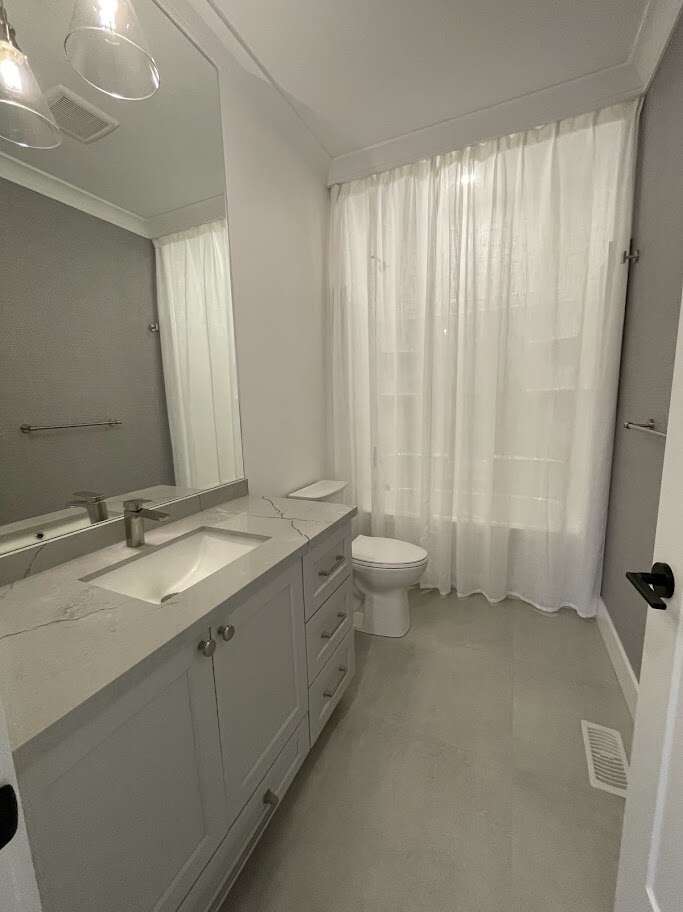 Bright, modern design, 3 bedroom bungalow 