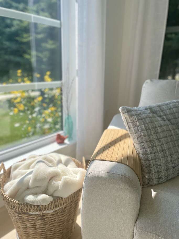 Bright, modern design, 3 bedroom bungalow 