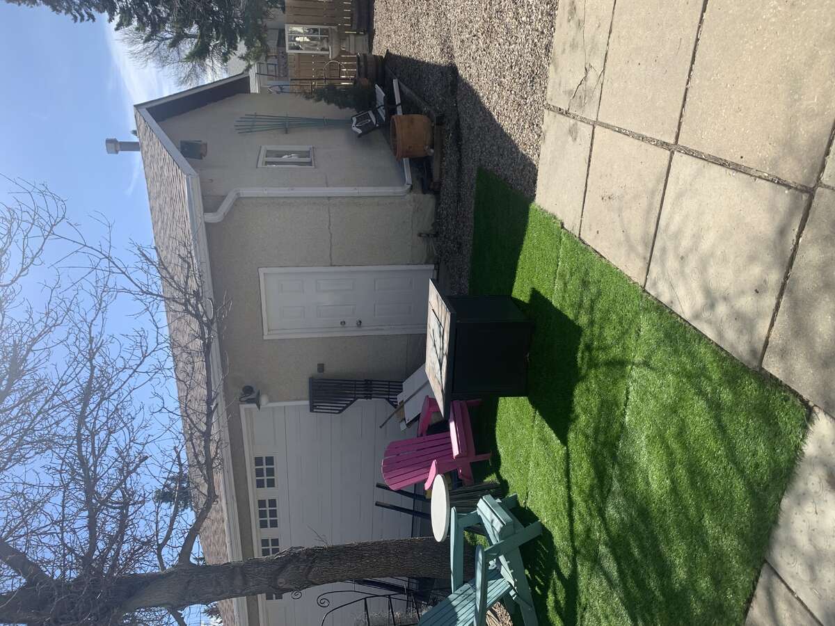 Double car detached garage