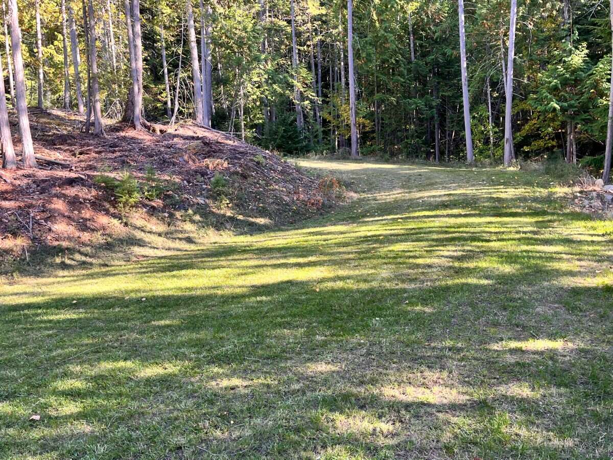 Private Waterfront 300ft. 7.2 acres ready to build